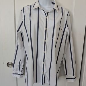 Vineyard Vines Navy and White Striped Button Down Shirt